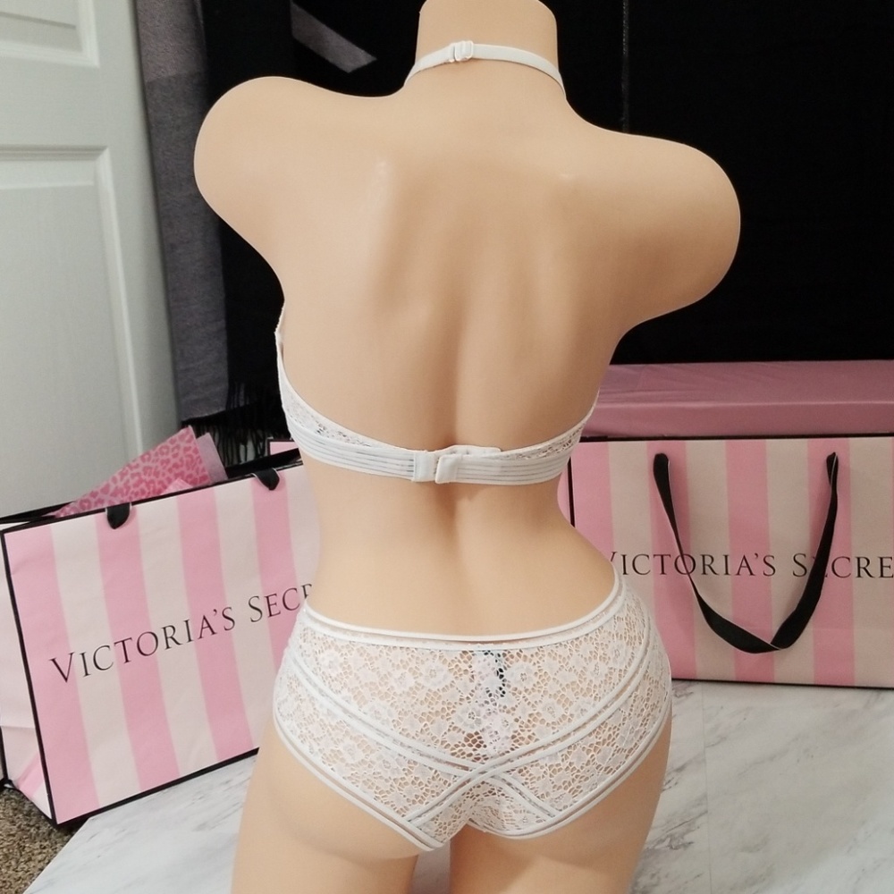 NWT!  VICTORIA'S SECRET BRALETTE & PANTY SET - Picture 3 of 4